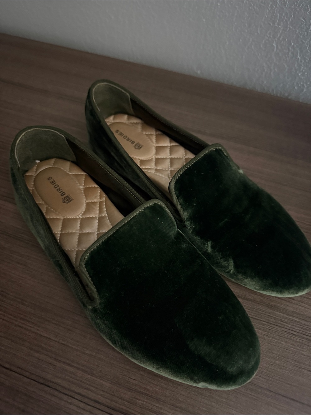 Birdies The Starling Women’s Velvet Slip-On Loafers in Emerald Green, Size 8